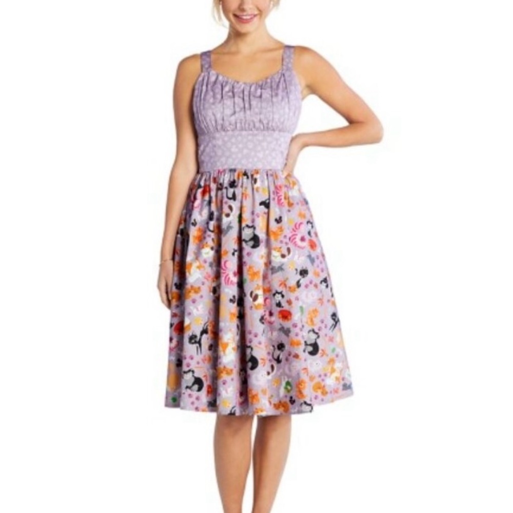 Rare Disney Dress Shop Cats Dress XL Great Condition